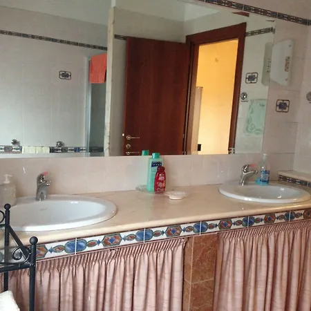 Maria Bed & Breakfast 3*