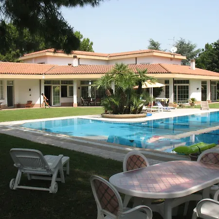 Maria Montesilvano Marina