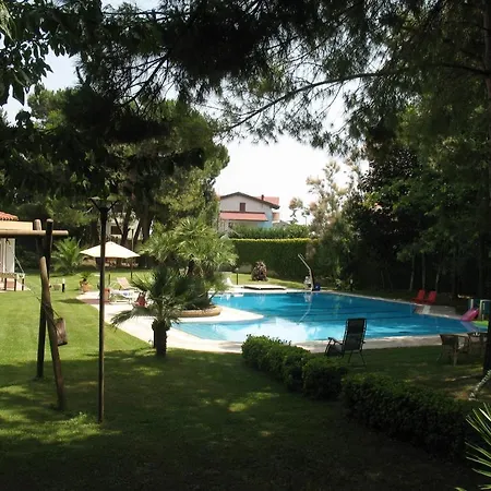 Maria Bed & Breakfast 3*